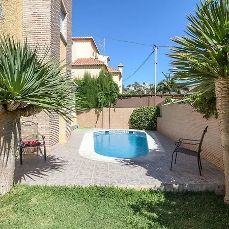 Habitaciones En Casa Centrica Con Piscina Almunecar Exterior photo